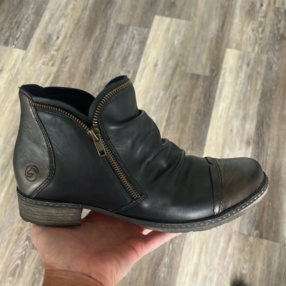 Remonte Chandra 80 Women's Leather Chelsea Ankle Boots size 8 Block Heel new - Picture 13 of 13